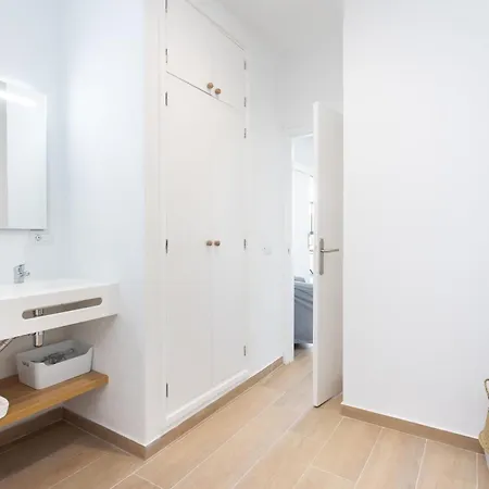 Home2book Stylish & Luminous Cruz Center 圣克鲁斯-德特内里费