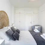 Home2book Stylish & Luminous Cruz Center